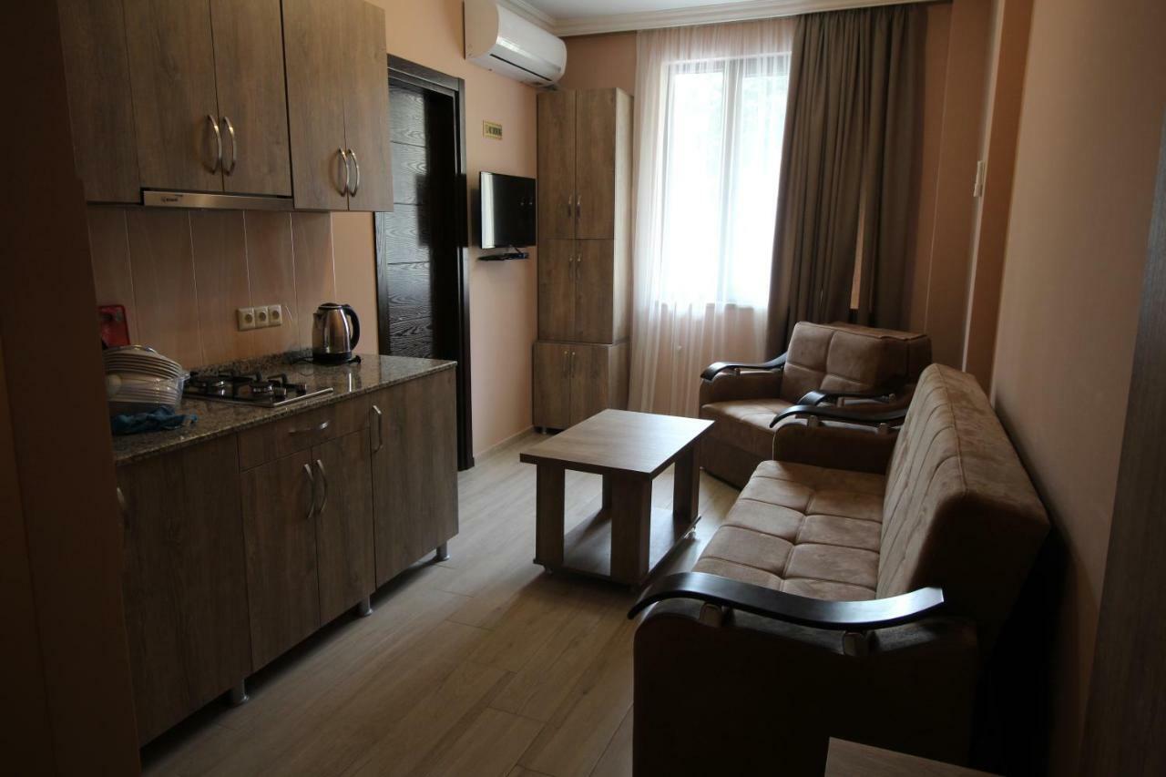 Jeal Apartments Batumi Exterior photo